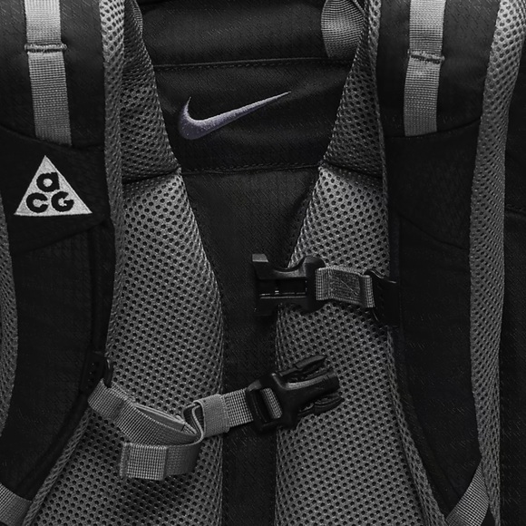 Nike ACG Bags Nike Acg 36 Backpack Poshmark
